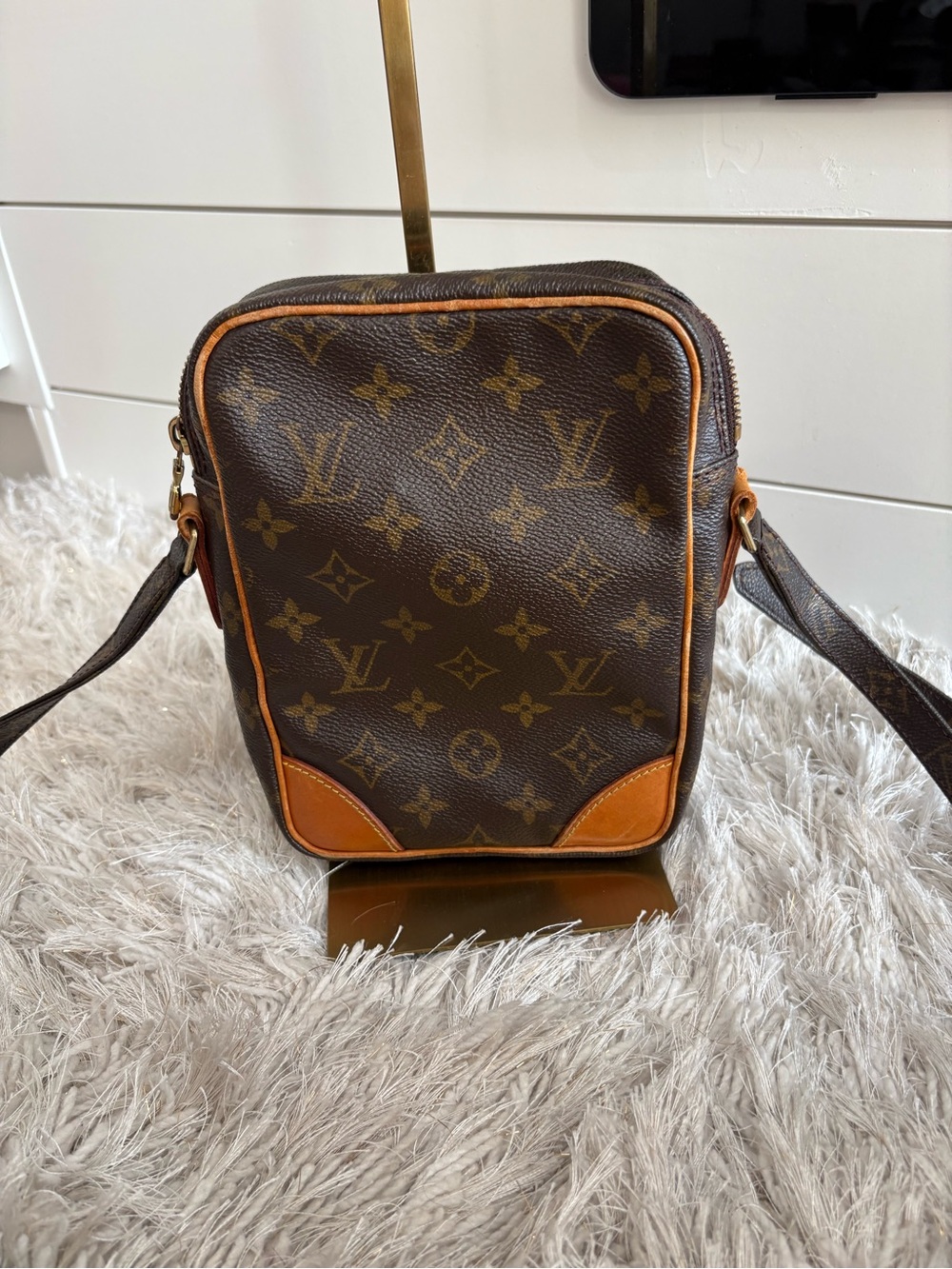 Louis Vuitton Brown Monogram Canvas Belt Bag with Tan Accents - Picture 3 of 9